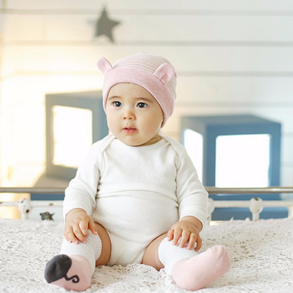 babymutsje roze met oren gestreept 3-16 maanden
